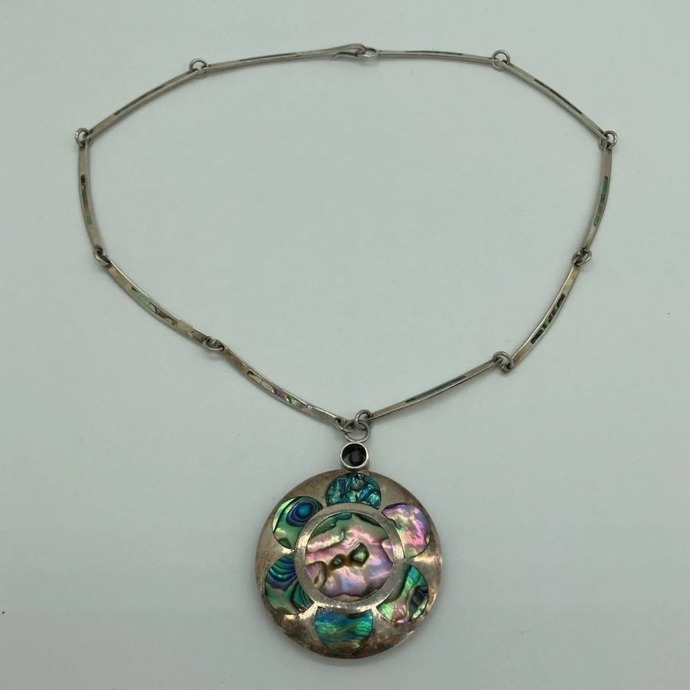 Vintage Abalone Shell and Sterling Silver 2 sided Pendant Necklace - Picture 3 of 11